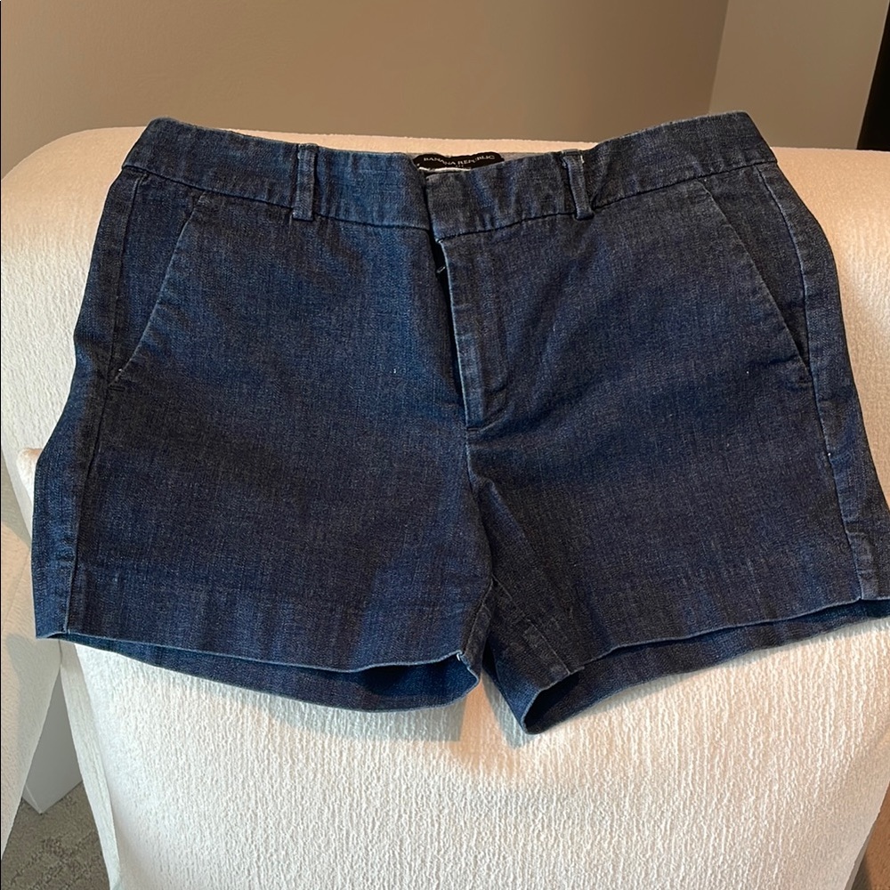 Banana Republic Blue  Shorts Classic Tailored Fit